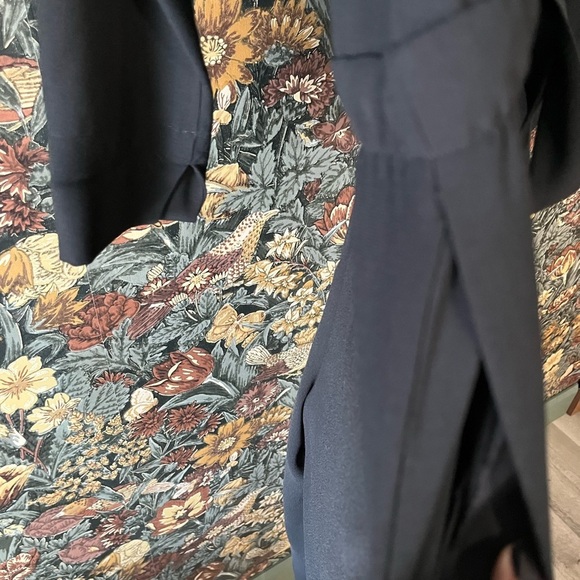 Elegant Black Jumpsuit - Picture 9 of 10